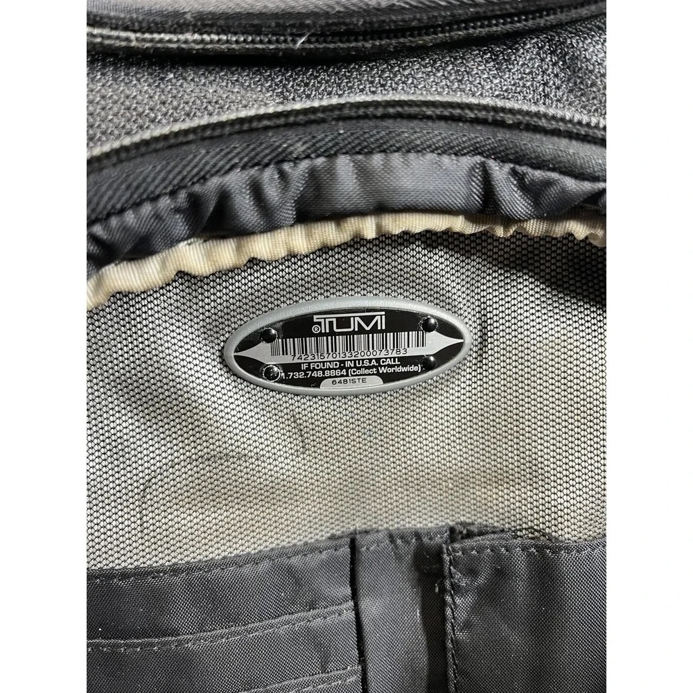 Tumi Black 17